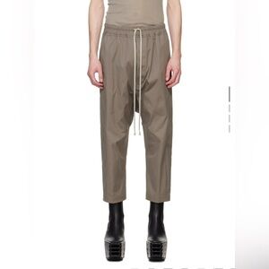 Rick Owens Hollywood SS25 Drawstring Cropped Pants in Dust color